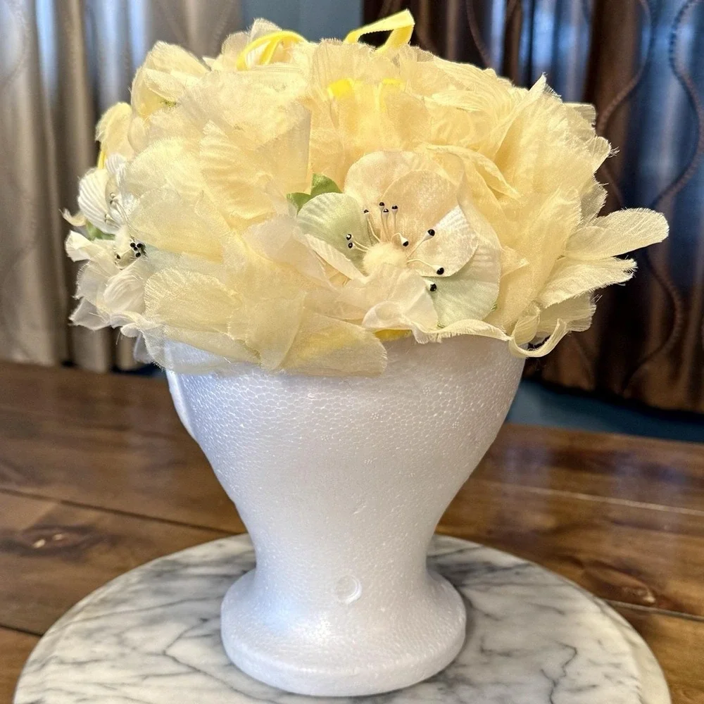 VTG 1950s 50s MCM Women Cream Floral Yellow Velvet Trim Hat Cap‎ Lace Lined